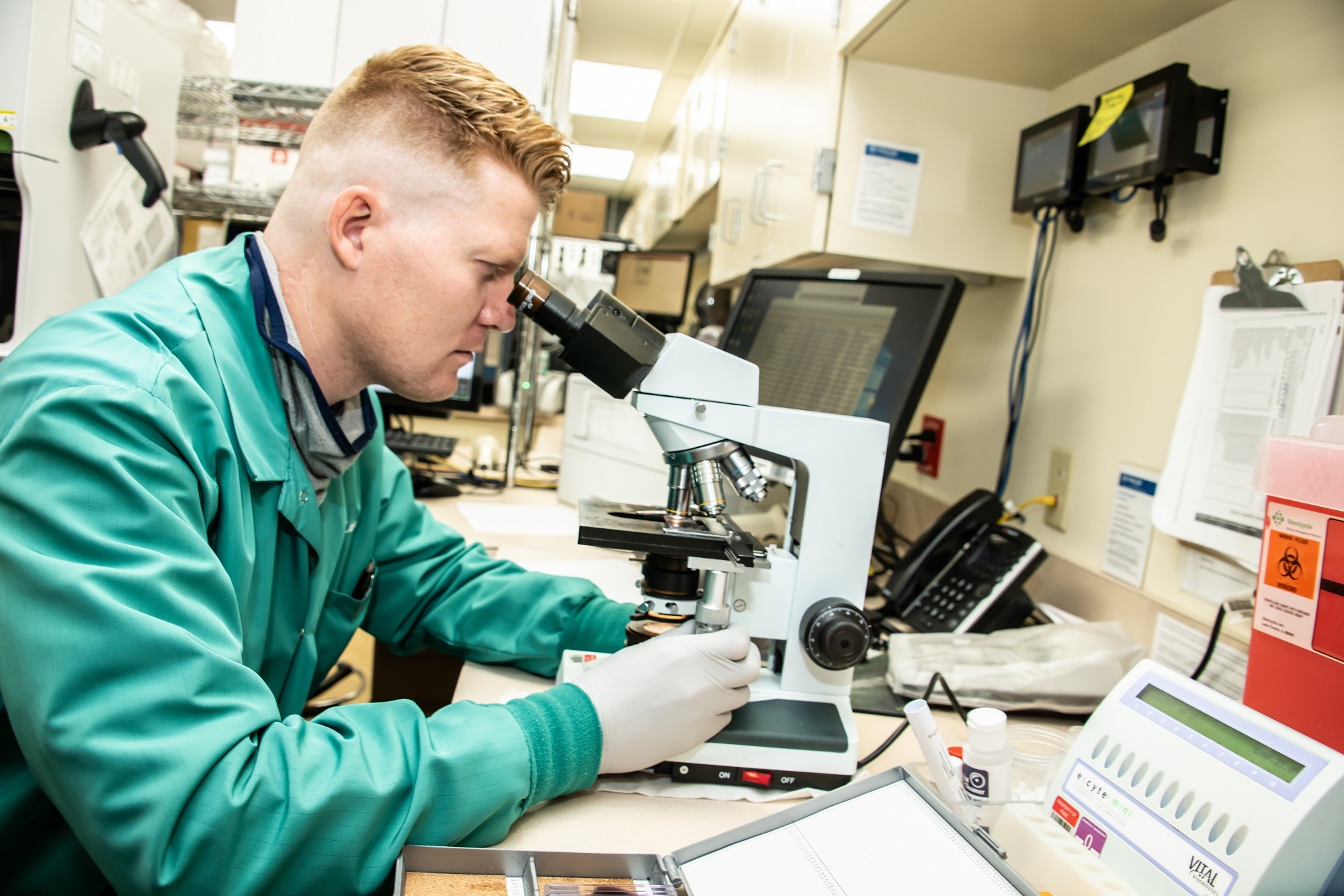 Employee working in Lab